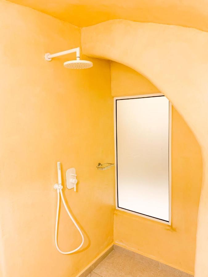 M Residence Santorini Johnnie Cave Fira  Exterior photo